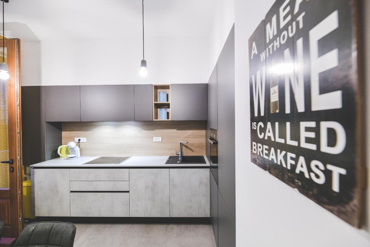 Luxury Apartment Antonia In The City Centre Rijeka Exterior photo
